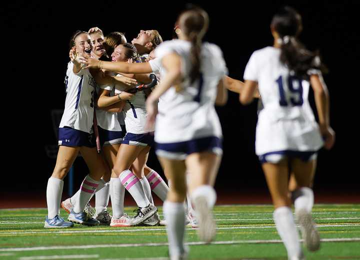 Yarmouth field hockey slips past Freeport in OT