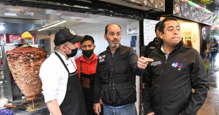 Ordena alcaldía Benito Juárez a 17 comercios en Del Valle a liberar espacios públicos