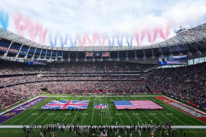 The NFL is alive in Europe! And other thoughts from 10 days abroad with the Vikings