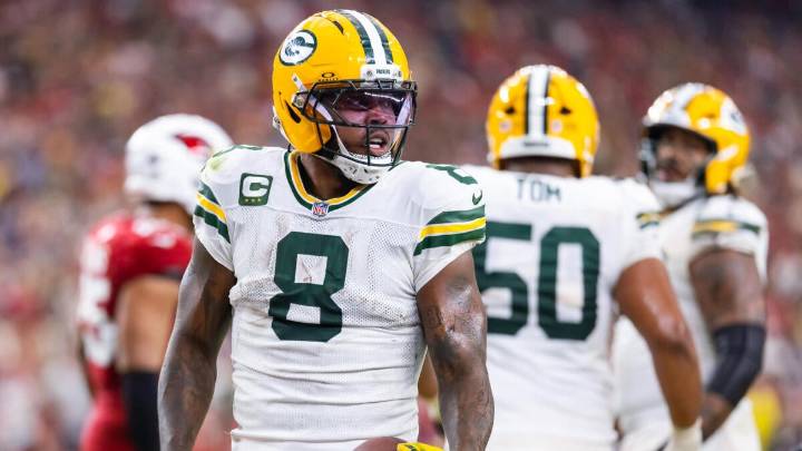 NFL expert picks, odds, predictions, player props, betting advice for Week 9