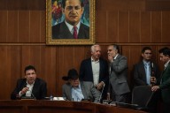 Polémica por propuesta de consulta popular para implementar reforma a la salud