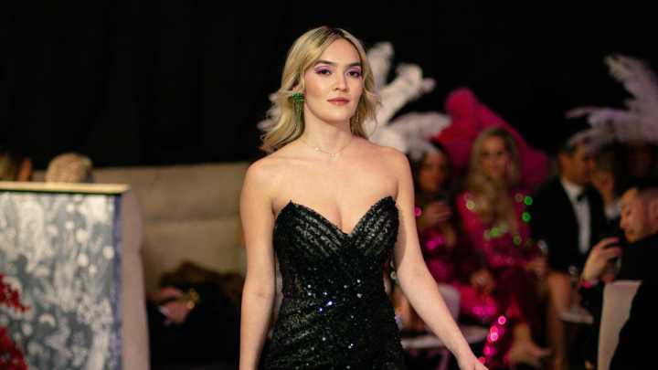Vestidos de novia negros: las celebridades que rompieron las reglas y el mensaje oculto de este color