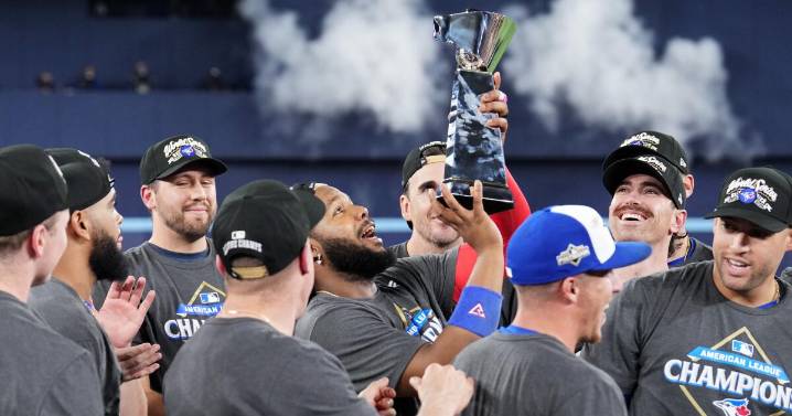 Commentary: What might have been if the Angels had signed Vladimir Guerrero Jr. a decade ago