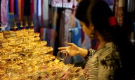 Gold surges to all-time high of Rs 1,30,800 on Dhanteras demand