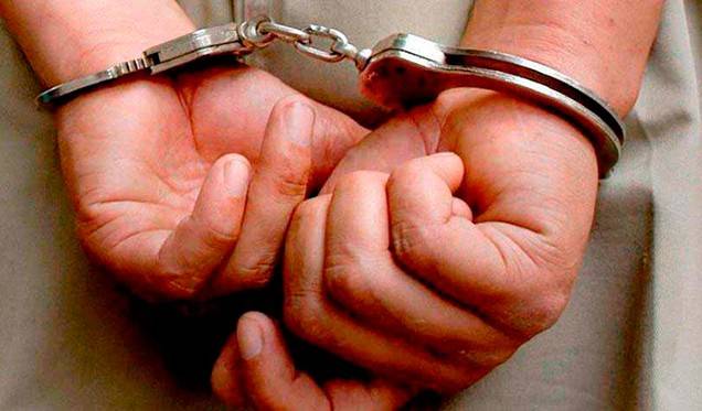 PoliManeiro atrapa a sujeto que hurtó una tablet de un local en Pampatar