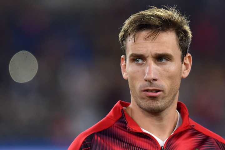Biglia rompió el silencio y apuntó contra el Papu Gómez: “pasaron seis años y jamás me llamó”