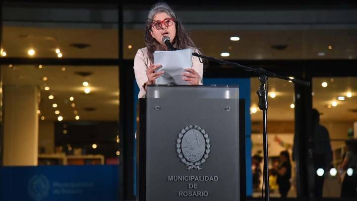 La Feria del Libro Rosario propone un viernes para disfrutar a Selva Almada y con más de 25 actividades