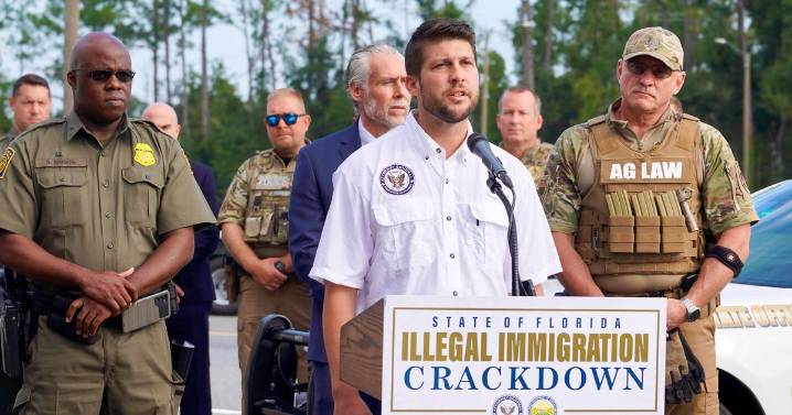 Florida AG sues California, Washington for issuing commercial licenses to undocumented truck drivers following deadly Turnpike crash