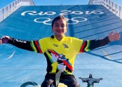 Luciana Armilla triple campeona internacional de bicicross