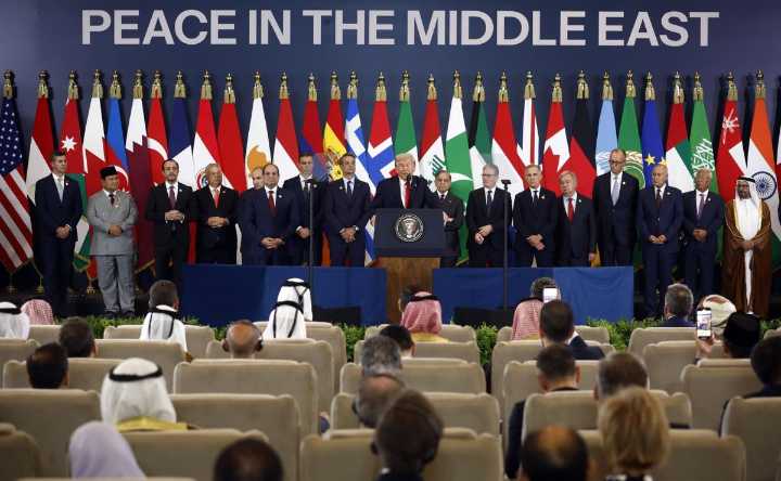 Trump celebra el acuerdo de paz en Gaza con protagonismo exclusivo