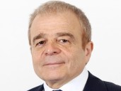 Javier de Paz abandona el consejo de Telefónica pero refuerza su poder en la compañía