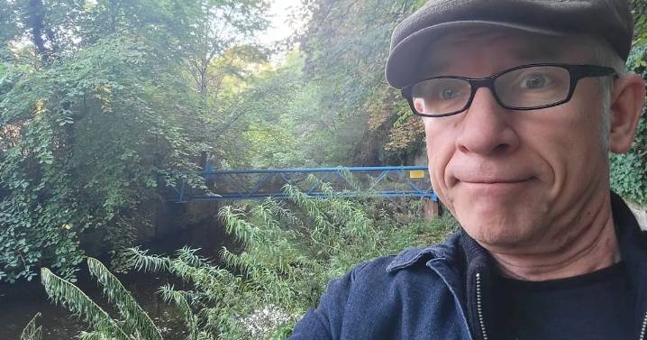 Edinburgh tourist's nightmare trip as bike crash sees him rushed to hospital