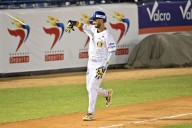 Tucupita Marcano firma contrato internacional en pleno inicio de la LVBP 