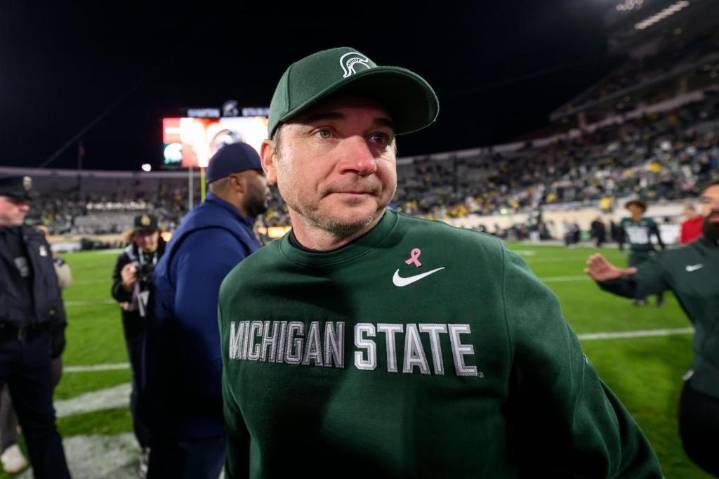 Spartans, Smith have hard conversation after loss to Michigan