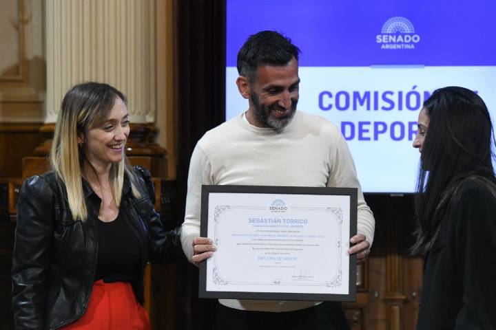 El mendocino Sebastián Torrico fue distinguido con el premio Favaloro al deportista solidario