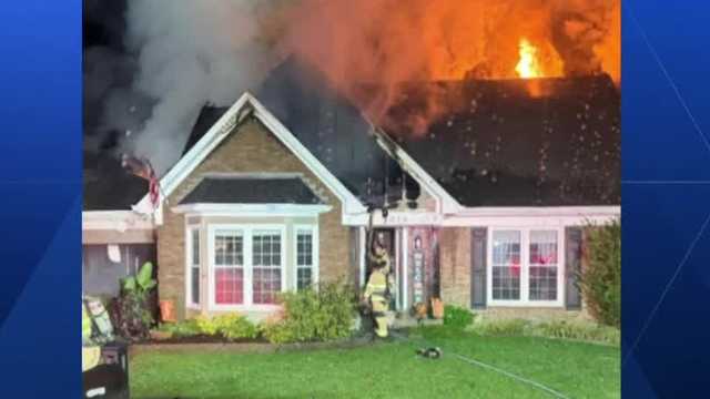 2 displaced after fire damages home in east Louisville