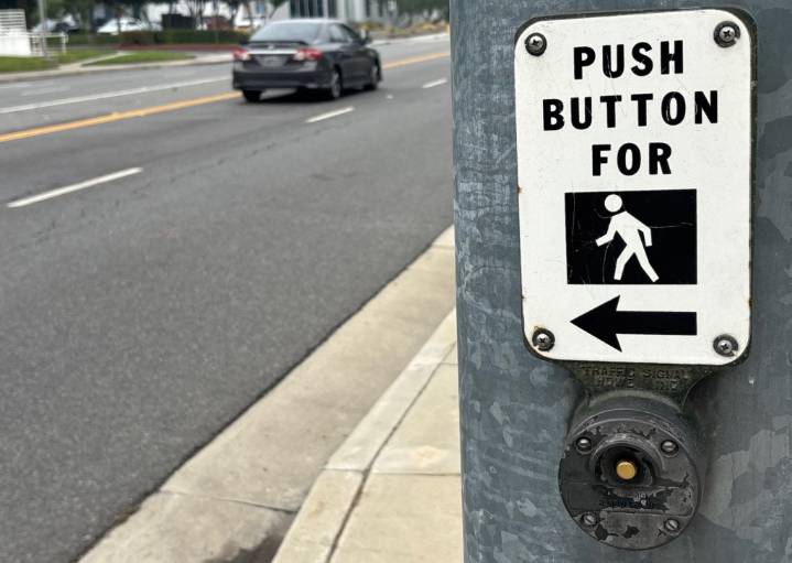 How much time do pedestrians get to cross at traffic signals?