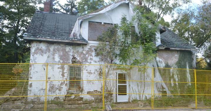 Hummel Properties Inc. proposes to buy and restore the David Secord House in St. Davids