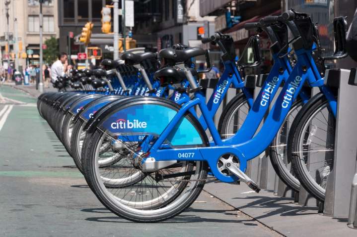 NY fija límite de velocidad para eBikes por seguridad vial