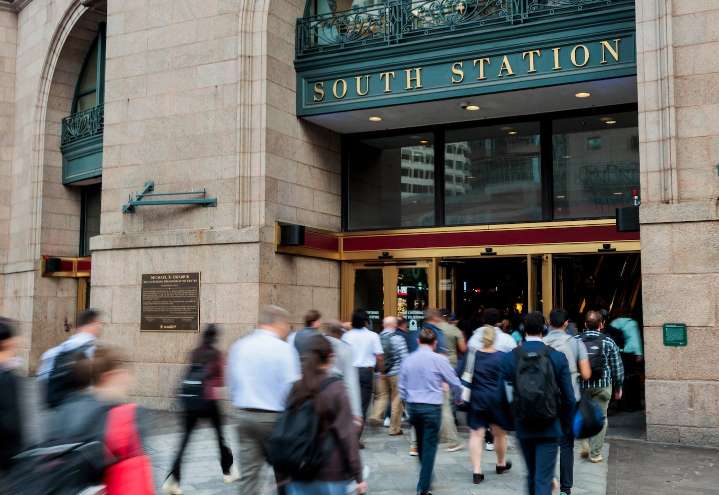 Boy, 14, arrested for allegedly threatening people with replica gun at South Station, police say