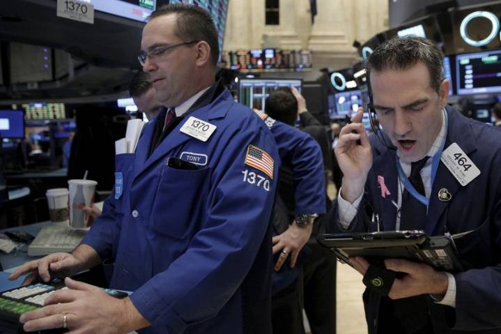 Trading Day: Wall Street’s hunt for red October