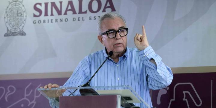 Confirma Rubén Rocha Moya ataques con drones en Badiraguato y asegura que han provocado desplazamientos