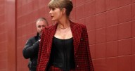 Taylor Swift’s Date Night: Corset Paired With Micro Shorts