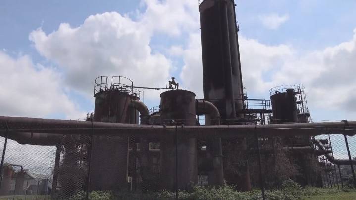 Seattle rejects plan to make changes to Gas Works Park towers to prevent future falls, deaths