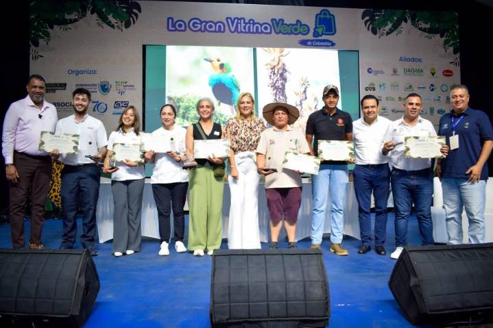 Cortolima entregó el sello de Negocio Verde a 17 emprendimientos sostenibles