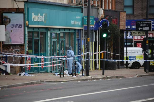 Murder investigation launched after man, 20s, stabbed to death in south London