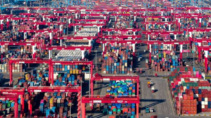 The global trade war just came roaring back. Trump is playing with economic fire