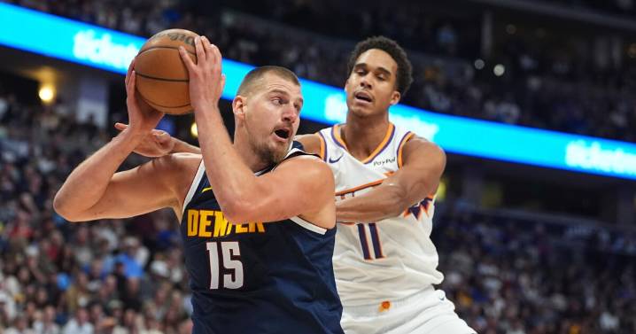 Jokic's triple-double lifts Nuggets over Suns 133