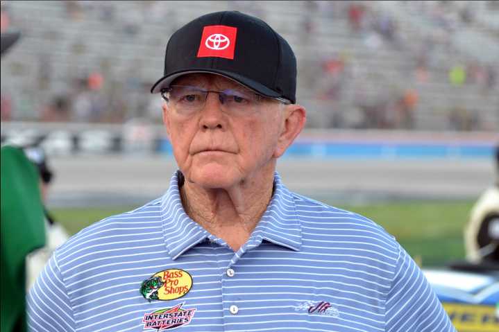 NASCAR Insider Warns Joe Gibbs & Co. Ahead of Phoenix Championship Showdown
