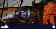En Córdoba, el fuego consumió tres viviendas sin que se registraran víctimas