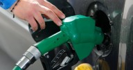 ¿Sube o baja la bencina? Revisa el precio del combustible para los próximos días