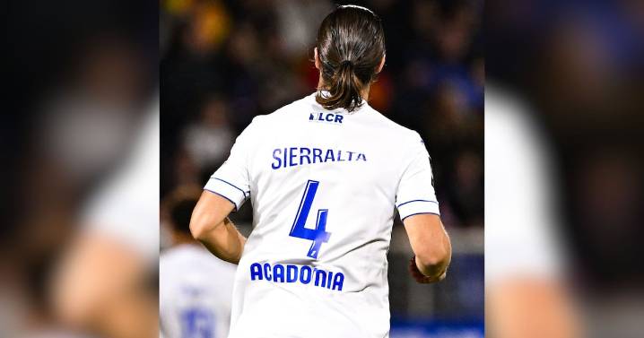 Cerca de puestos de descenso: Francisco Sierralta anota su primer gol en Francia en la agónica derrota del Auxerre