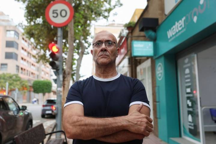 Victims of Valencia floods grapple with mental toll as rain returns