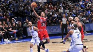 Bulls beat the cold-shooting Magic 110