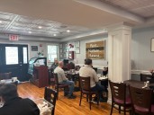 Staten Island cafe reopens after renovation, offers dinner service for 1st time since pandemic