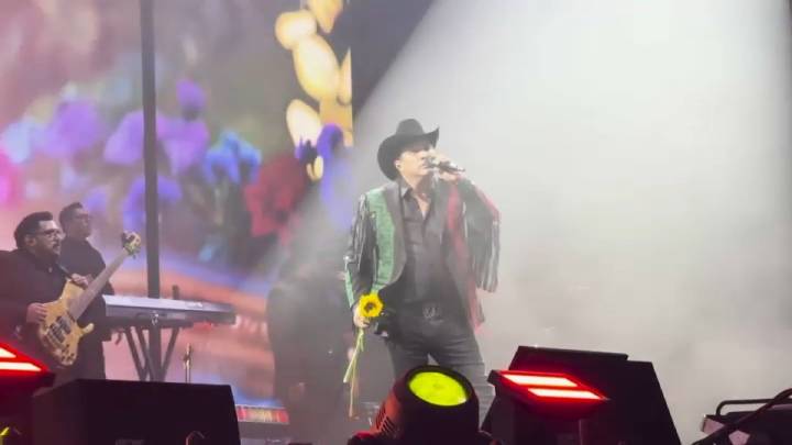 Latin American singers, bands see visas revoked
