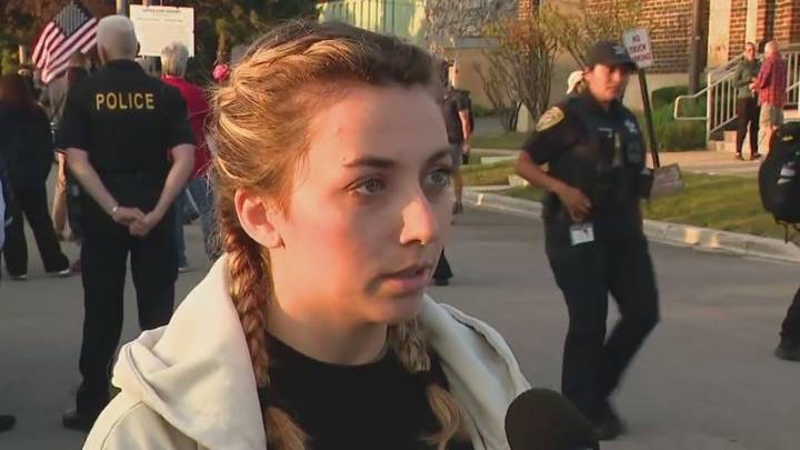 Kat Abughazaleh, Illinois congressional candidate, indicted over Broadview protests, records show