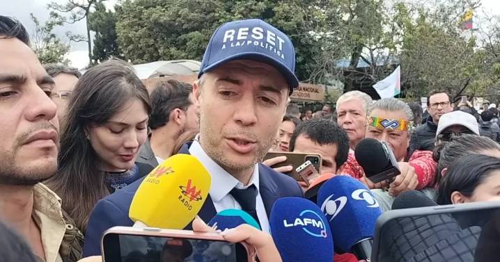 CNE estudiará queja contra Daniel Quintero por su renuncia a la consulta del Pacto Histórico