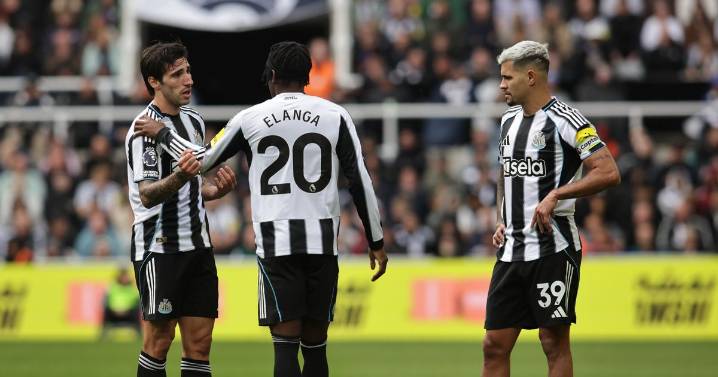 Newcastle United starting XI as Eddie Howe makes Tonali, Bruno and Elanga decisions vs Fulham