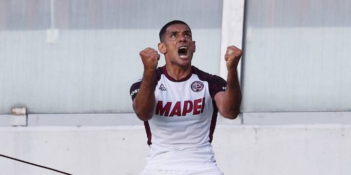 Impacto en el fútbol argentino: José Sand volverá a jugar en un equipo del ascenso a casi dos años de su retiro