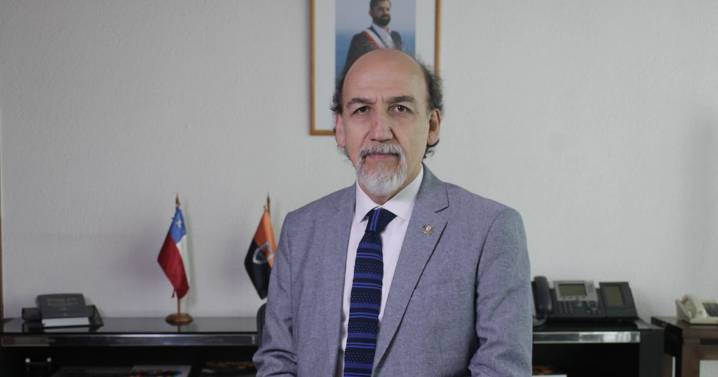 Rector de la Usach descarta “criminalización” de estudiantes tras anunciar acciones legales por robos y destrozos durante movilización