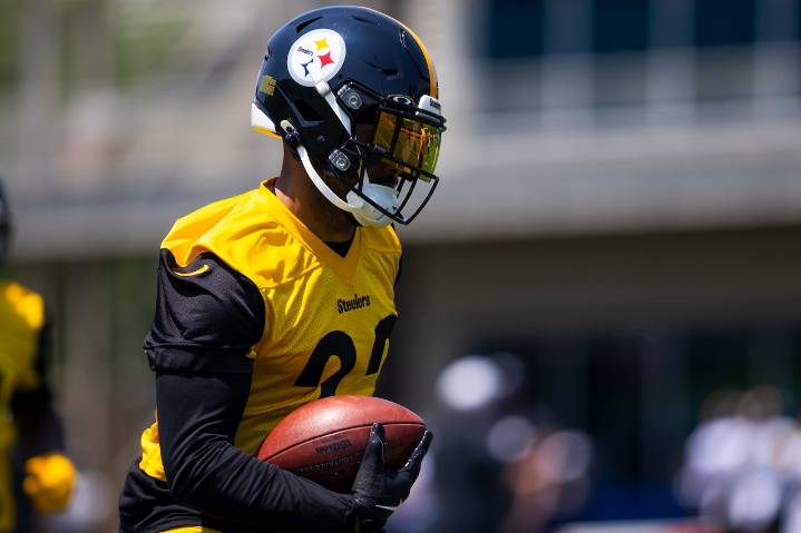 Steelers’ Darius Slay scorches Pro Football Focus: ‘I know you lying’