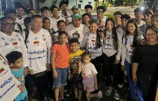 Deportistas del baloncesto apureño partieron rumbo a Colombia