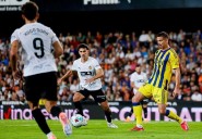 Rondón da el triunfo al Oviedo en Valencia