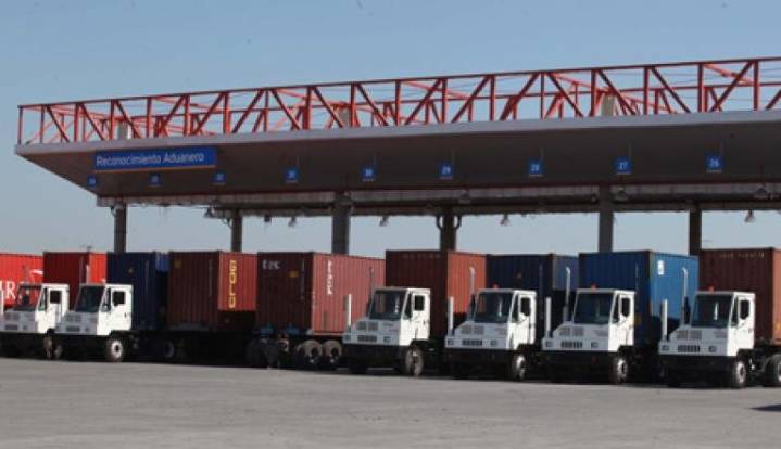 Recaudación de impuestos en las aduanas alcanza máximos históricos este 2025