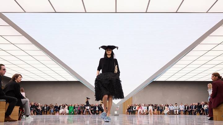 Jonathan Anderson Makes His Long Awaited Dior Debut